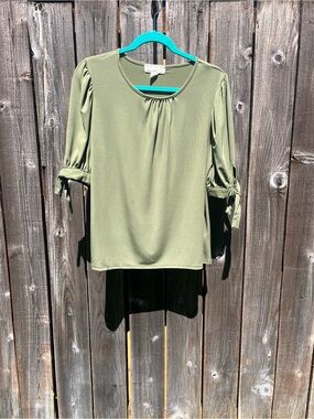 By Design olive green top blouse size medium